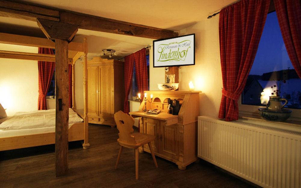 Hotel Restaurant Lindenhof Бад Ласфе Екстериор снимка