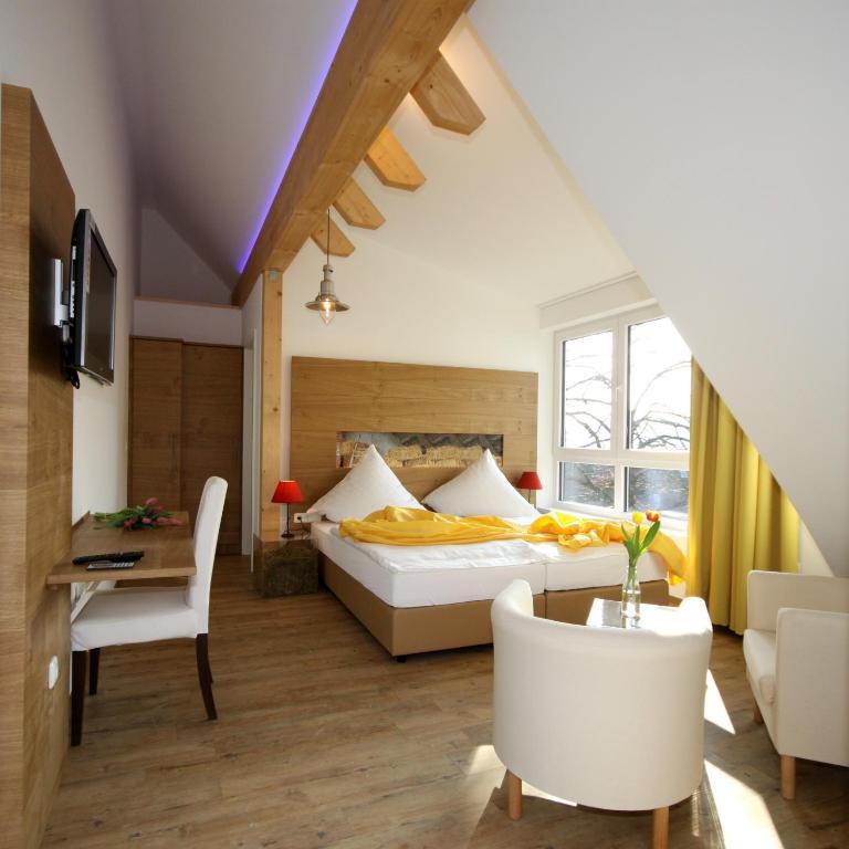 Hotel Restaurant Lindenhof Бад Ласфе Екстериор снимка